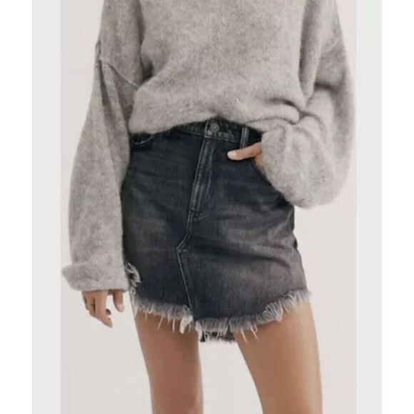 We The Free Bailey Black Denim Frayed Hem Skirt - Size 26 - Picture 1 of 10